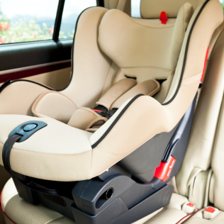 Tips: Travelling on the road with your baby during this festive season