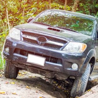 4WD vs AWD: What is the difference, and which is better?