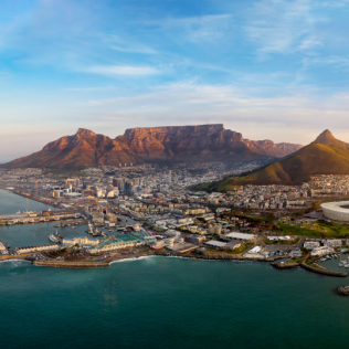 Your Ultimate Guide to Cape Town Holidays: Car Hire Tips from Pace Car Rental